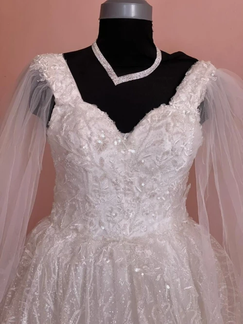 Robe Blanche