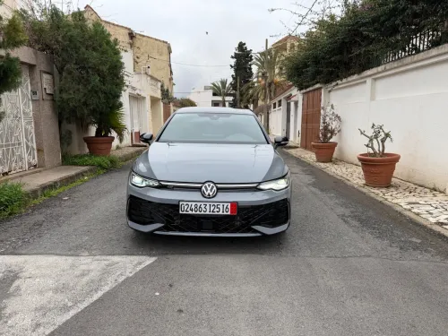 Volkswagen Golf 8 2025 R Black Edition 