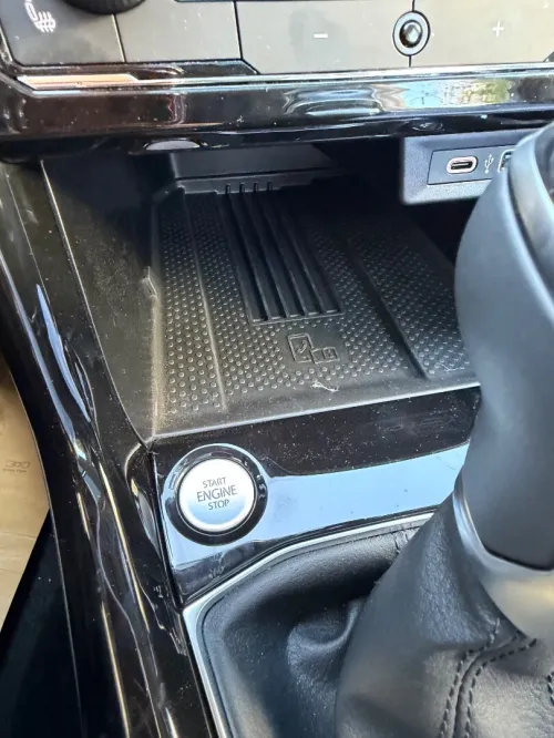 Volkswagen Tahru 2025 XR