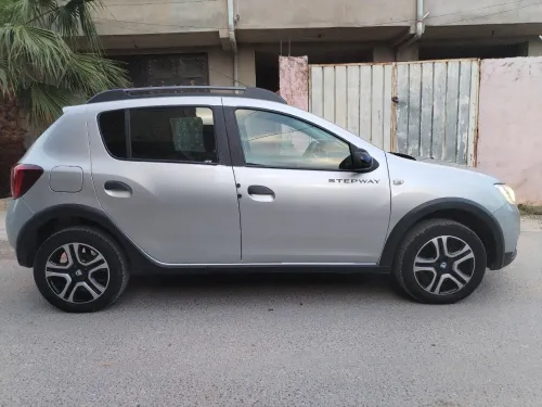 Dacia Sandero 2021 Fifatin