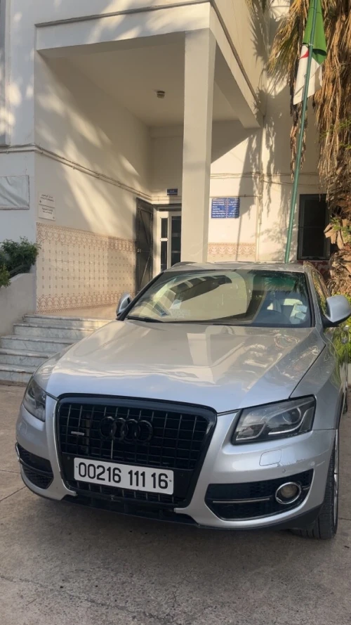 Audi Q5 2011 S Line Pack Tech