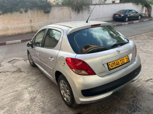 Peugeot 207 2012 