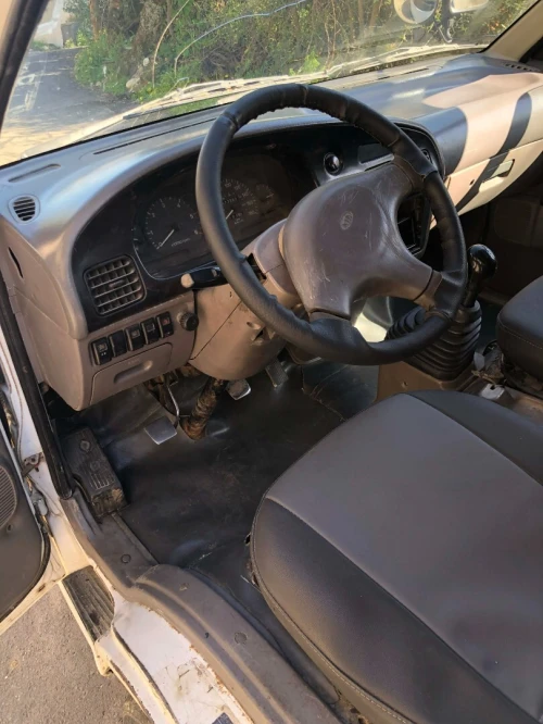 Kia Pregio 2004