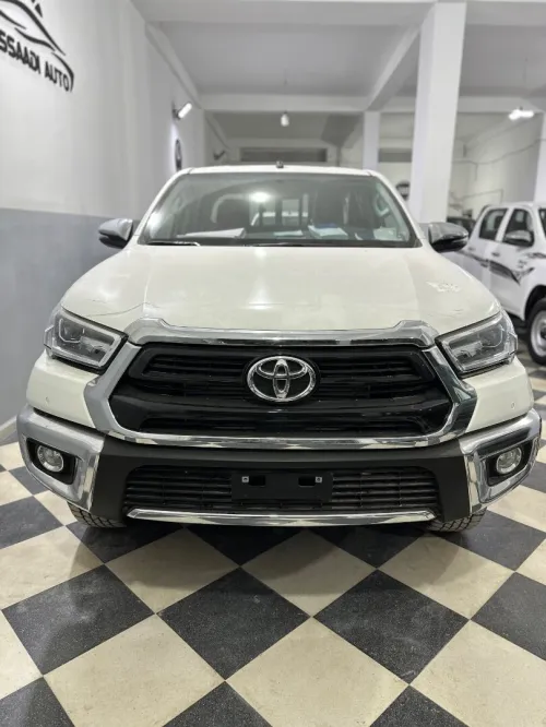 Toyota Revo  2025 Hilux عماني