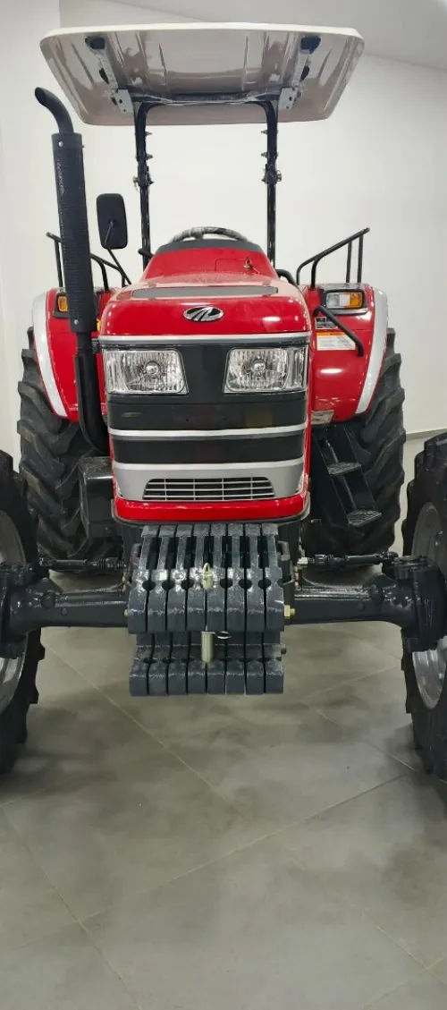 Mahindra 8000 2025