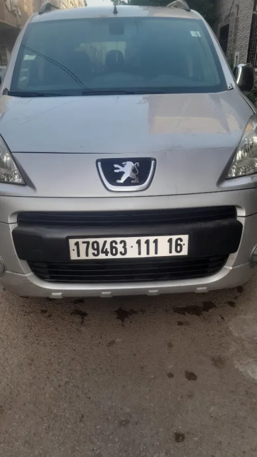 Peugeot Partnet 2011 Fr