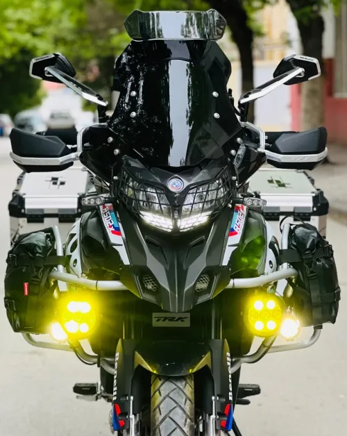 Benelli Trk 502x 2025