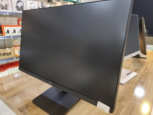 ÉCRAN LG 24 POUCES