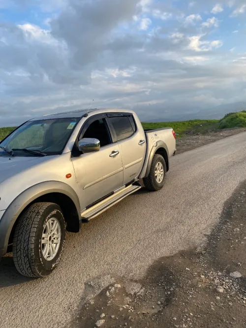 Mitsubishi L200 2008 Doube cabine Evolution
