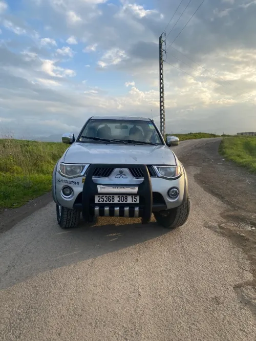 Mitsubishi L200 2008 Doube cabine Evolution
