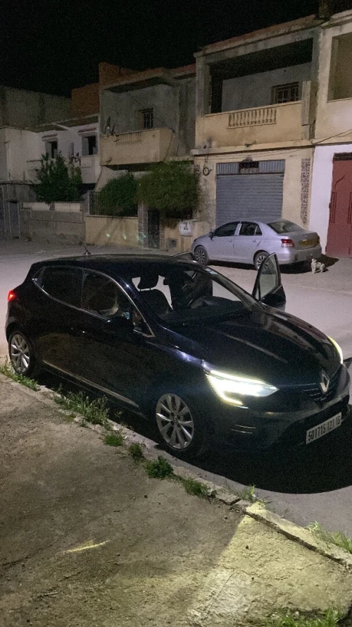 Renault Clio 5 2021 intence