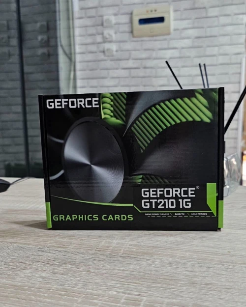 Cartes Graphiques NVIDIA PCIExpress GT 730 GT 610 GT 210Rénovées à Neuf & Emballées Guarantie 6 mois