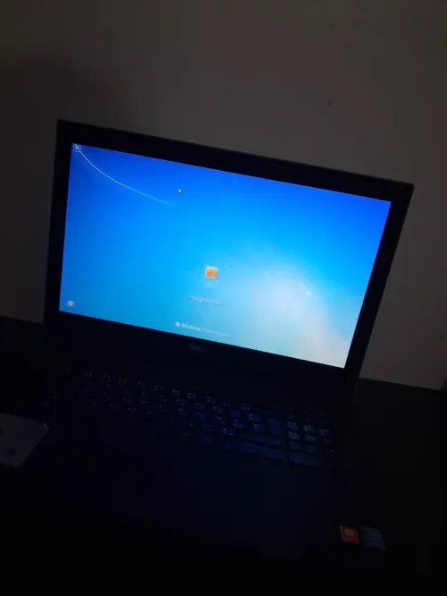 Laptop dell inspiron 3000 4éme génération