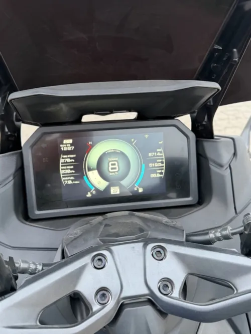 Tmax Yamaha 2025