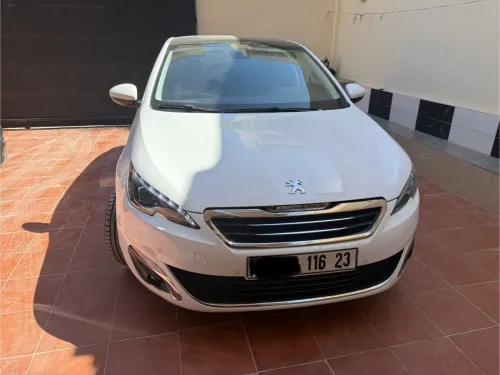 Peugeot 308 2016 