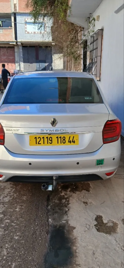 Renault Symbol 2018 MILADI (Exception)