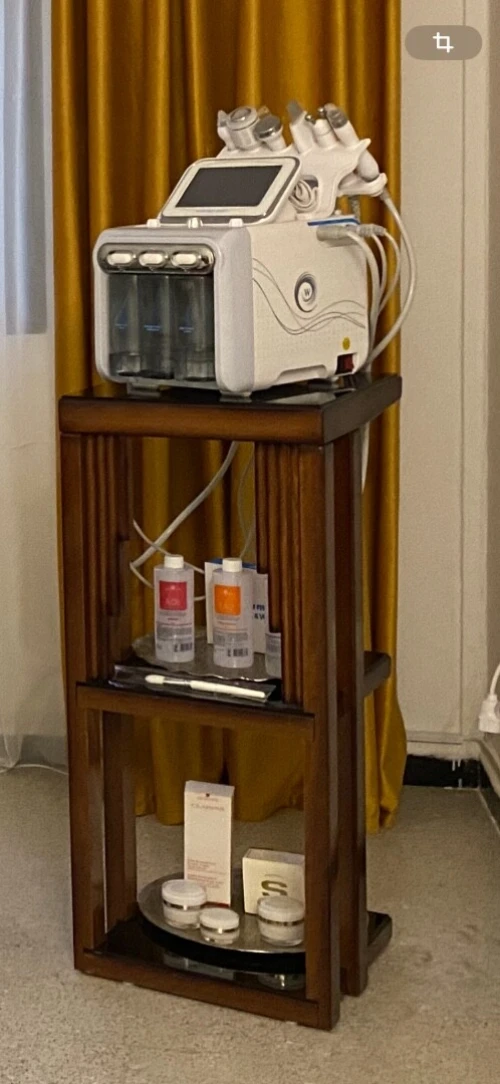 Hydra facial 