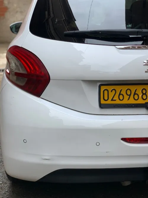 Peugeot 208 2014 Allure