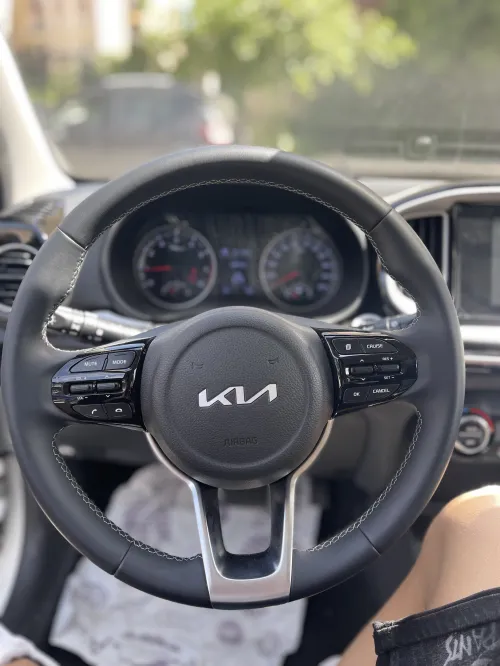 Kia KX1 2025 Kia KX1 Luxury