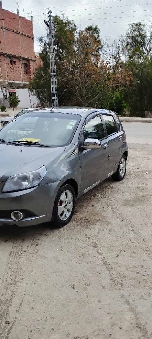 Chevrolet Aveo 5 portes 2013 Aveo 5 portes