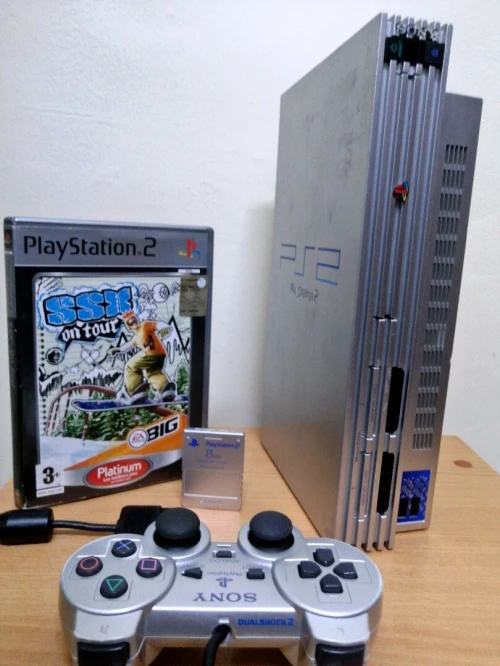 PS2 Fat Silver Edition