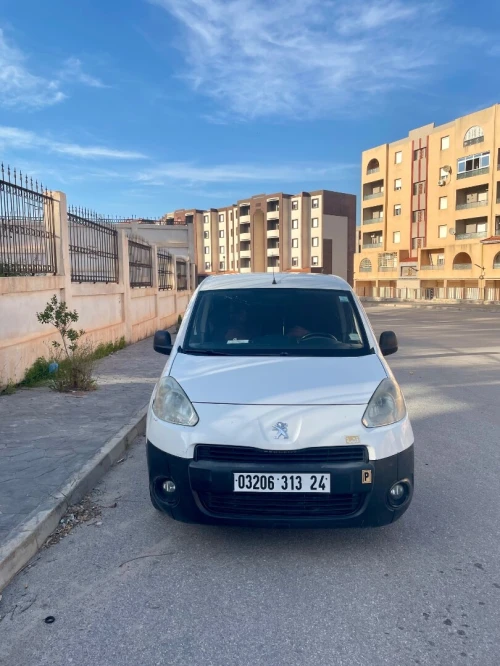 Peugeot Partner 2013 B9