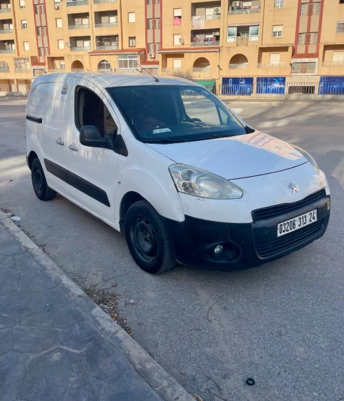 Peugeot Partner 2013 B9
