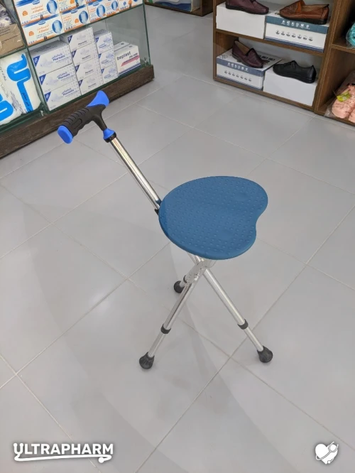 Vente Gros et Détail de Matériel Médical et d'Orthopédie : Tout type de fauteuil roulant, canne, couches adulte, bequille et chaise percée garde-robe (Yuwell, Kaiyang)