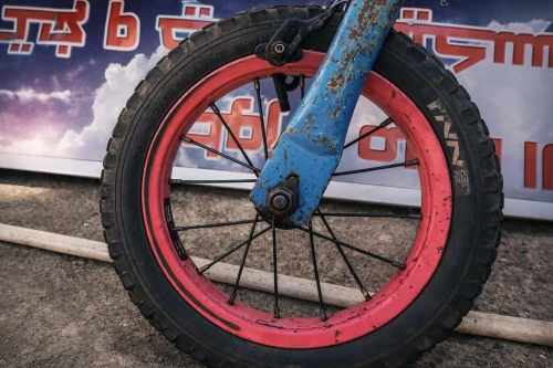 دراجة هوائية صغيرة مستوردة من فرنسا