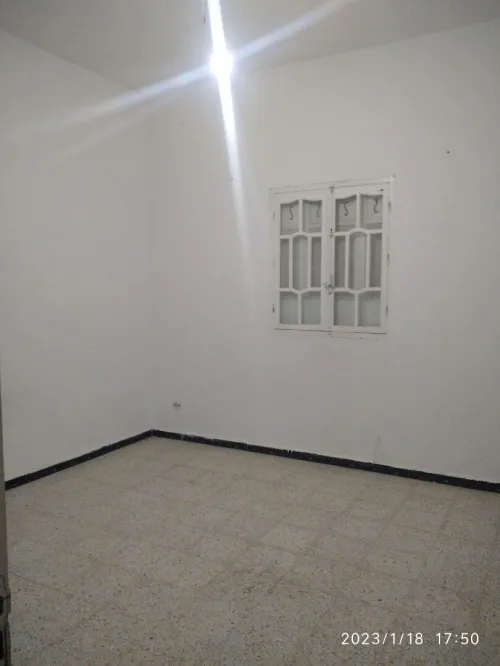 Location Appartement Niveau de villa F2 Alger Khraissia