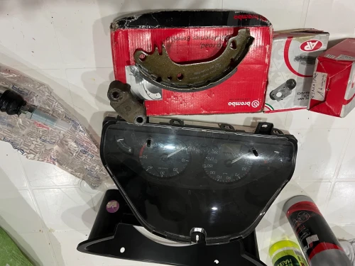 Saxo Citroën Compteur + mâchoire de frein + Maître cylindre+ Lambo de direction+ Plaquettes de frein