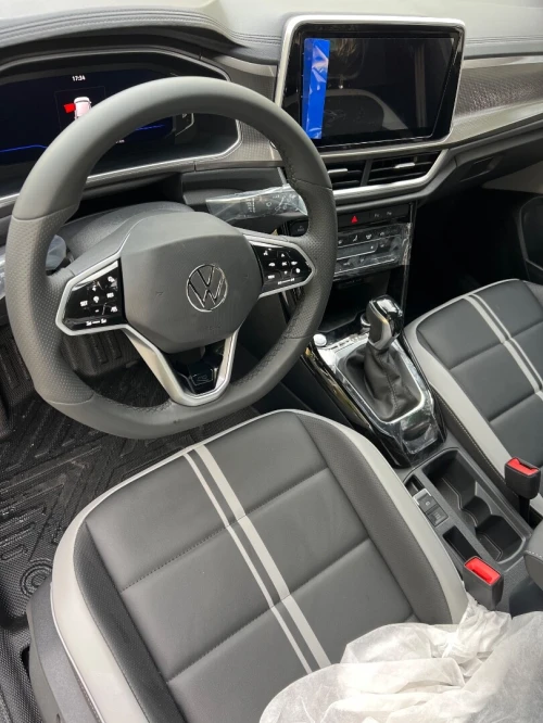 Volkswagen T-Roc 2025 R-Line 
