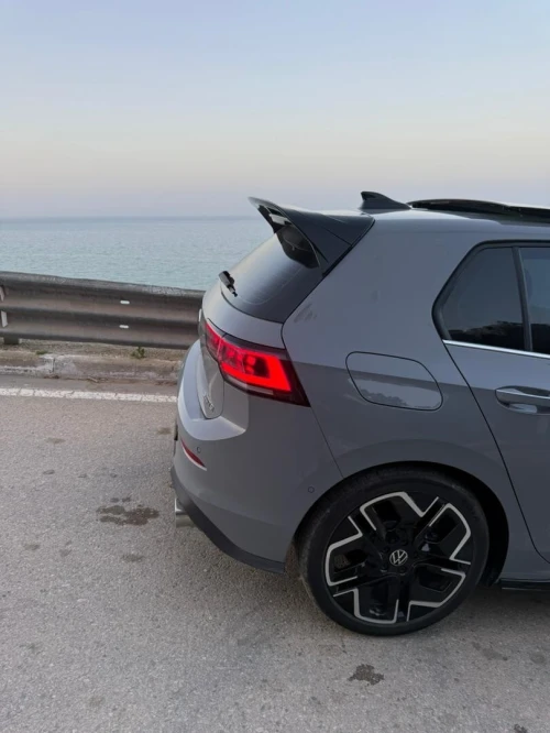 Volkswagen GOLF 8.5 2026 R line