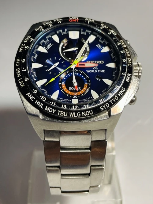 Seiko Special Edition Solar World Time SSC549P1