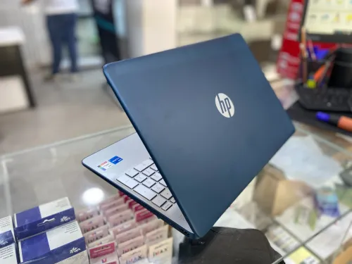 LAPTOP HP15-DY5885WM I5 -1235U-8G-SSD 256G 15.6 FHD
