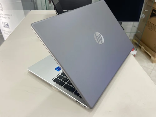 LAPTOP HP 250 G10 - 17 1355U 8GO SSD 512GO NVME -15.6 FHD