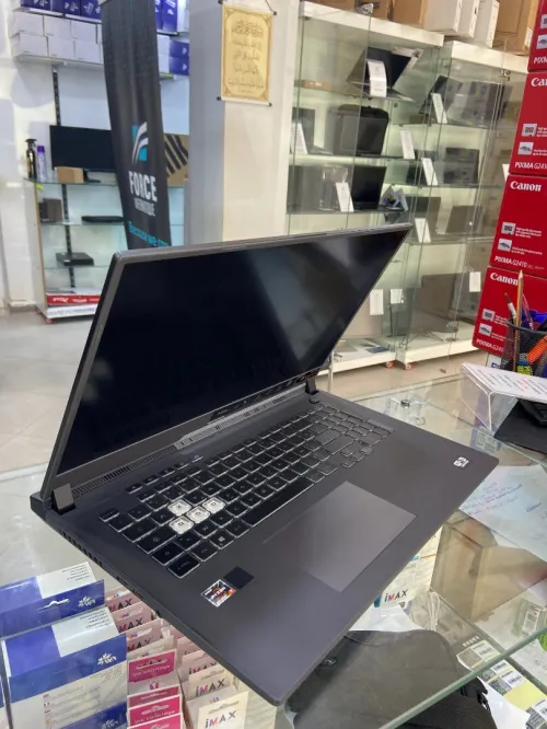 LAPTOP ASUS ROG STRIX G713Q AMD R7 5800H RTX 3060 6GB SSD 1 TR 16GO 8*2 ECRAN 17.3