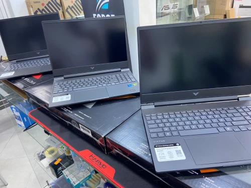LAPTOP HP VICTUS GAMING I5 13420H SSD 512GO 16GB RAM Ecran FHD IPS 144Hz RTX 4050 6G