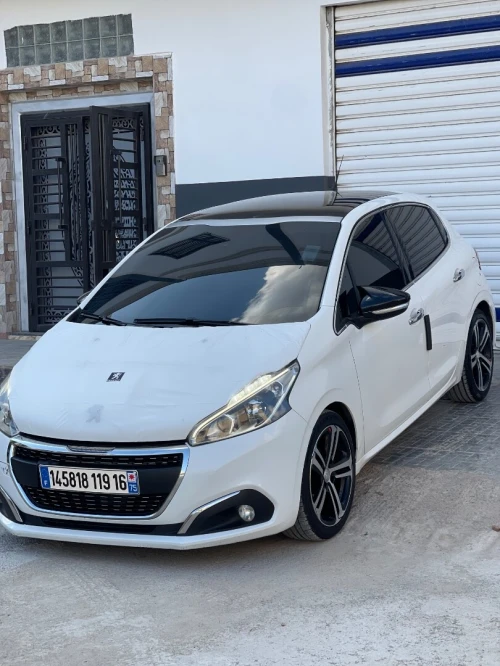Peugeot 208 2019 Allure Facelift