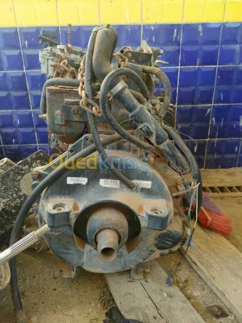 Moteur in-bord mercruiser 135 cv