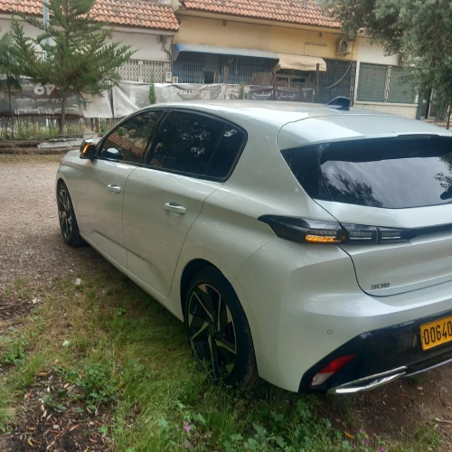 Peugeot 308 2022 