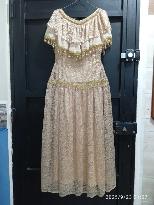 Robe Naili dentelle 