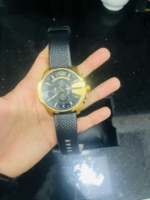 Montre diesel 
