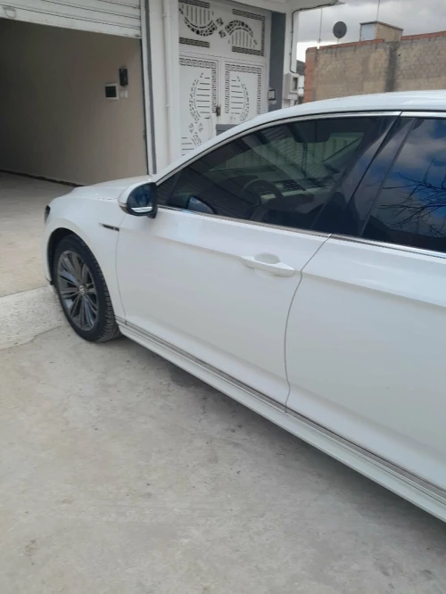 Volkswagen Passat 2021 R Line