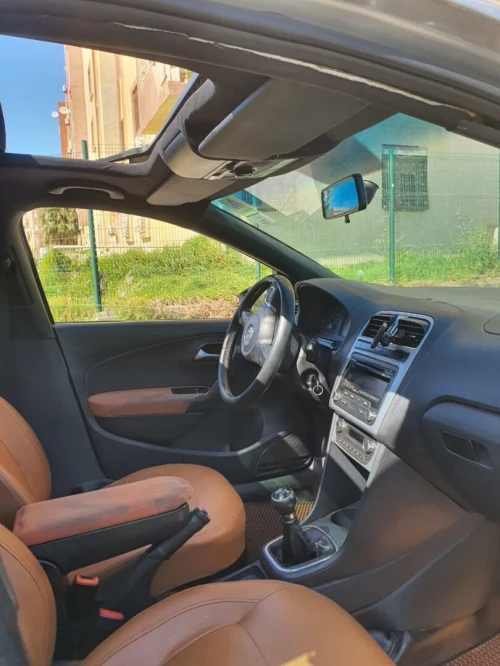 Volkswagen Polo 2013 Black et Silver