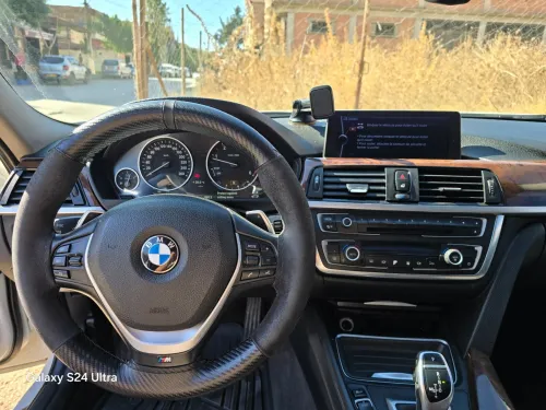 BMW Série 3 2013 Luxury