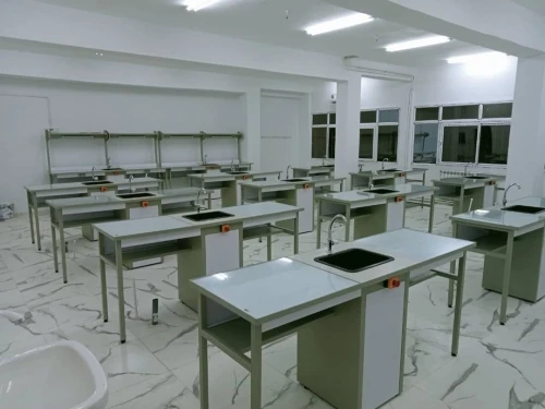 Paillasse scolaire / table scientifique