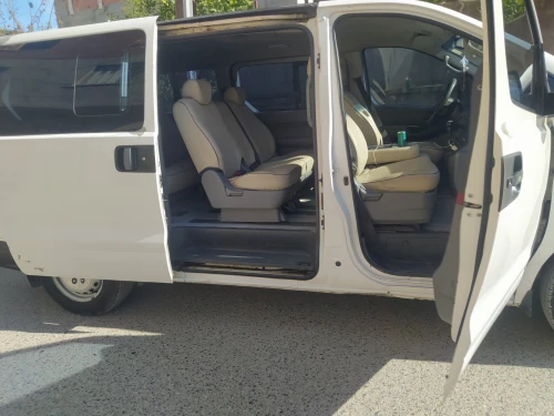 Location van 9place avec chauffeur