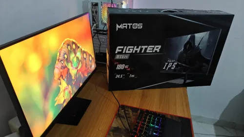 ecran matos fighter 180 hz