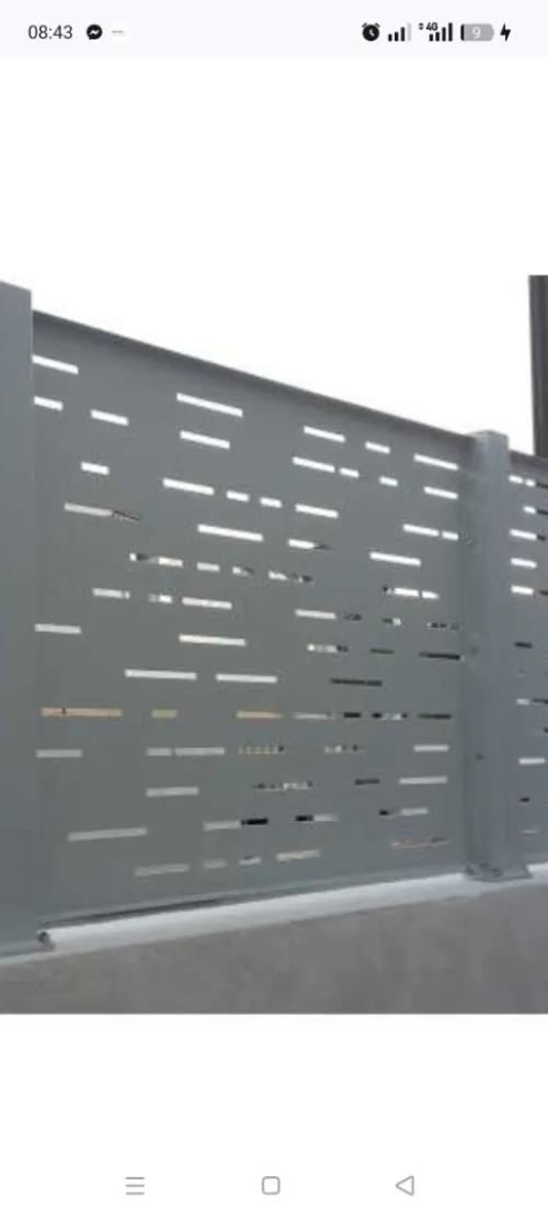 Clôture gazon synthétique